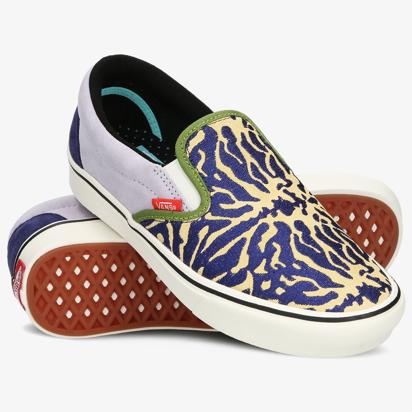 Дамски маратонки VANS UA COMFYCUSH SLIP-ON vn0a3wmdwwg1 цвят черен