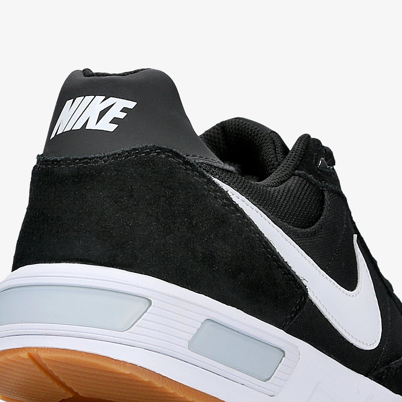 Мъжки маратонки NIKE NIGHTGAZER  644402-006 цвят черен