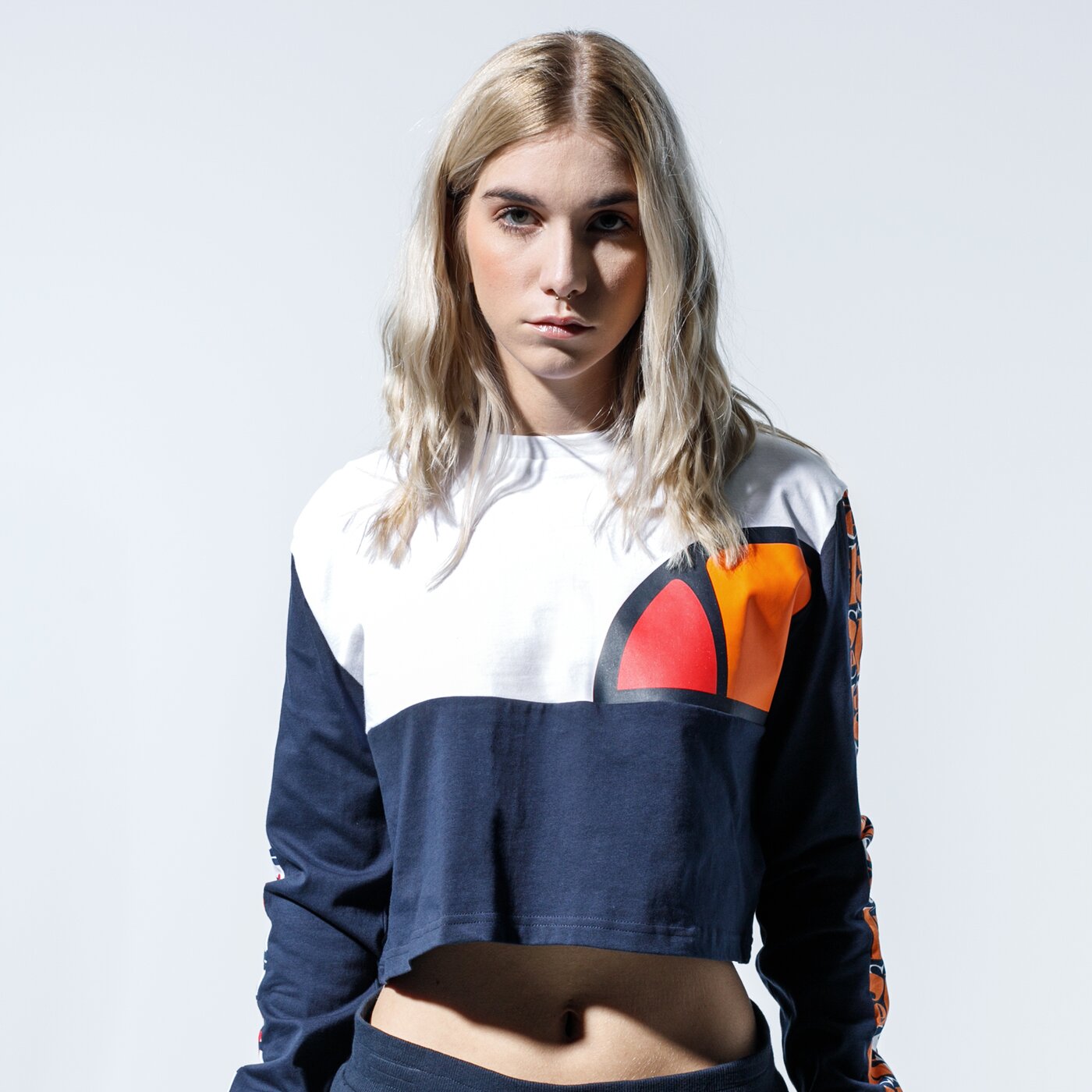 Дамски суичър ELLESSE СУИТЧЪР TAMEDEO sge08435white цвят бял