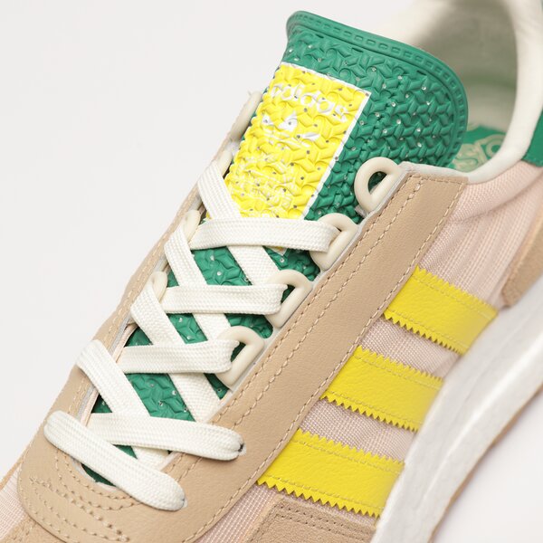 Мъжки маратонки ADIDAS RETROPY E5 gw6778 цвят бежов