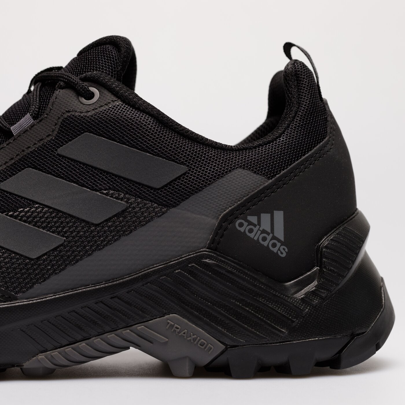 Мъжки зимни обувки ADIDAS EASTRAIL 2 s24010 цвят черен