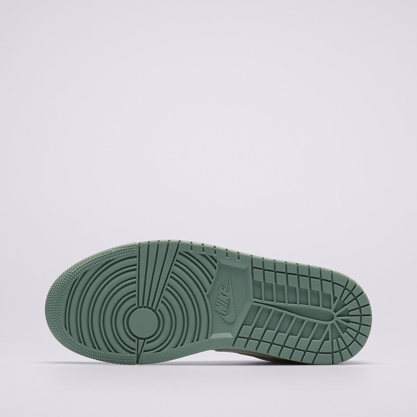 Дамски маратонки WMNS AIR JORDAN 1 LOW dc0774-138 цвят бял