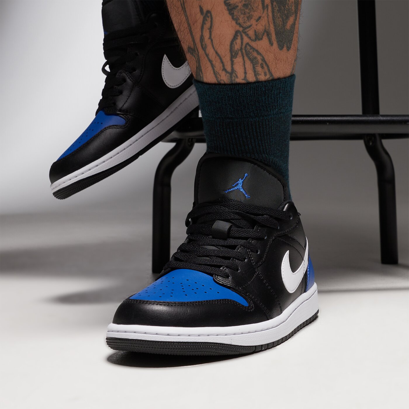 Мъжки маратонки AIR JORDAN 1 LOW  553558-042 цвят черен