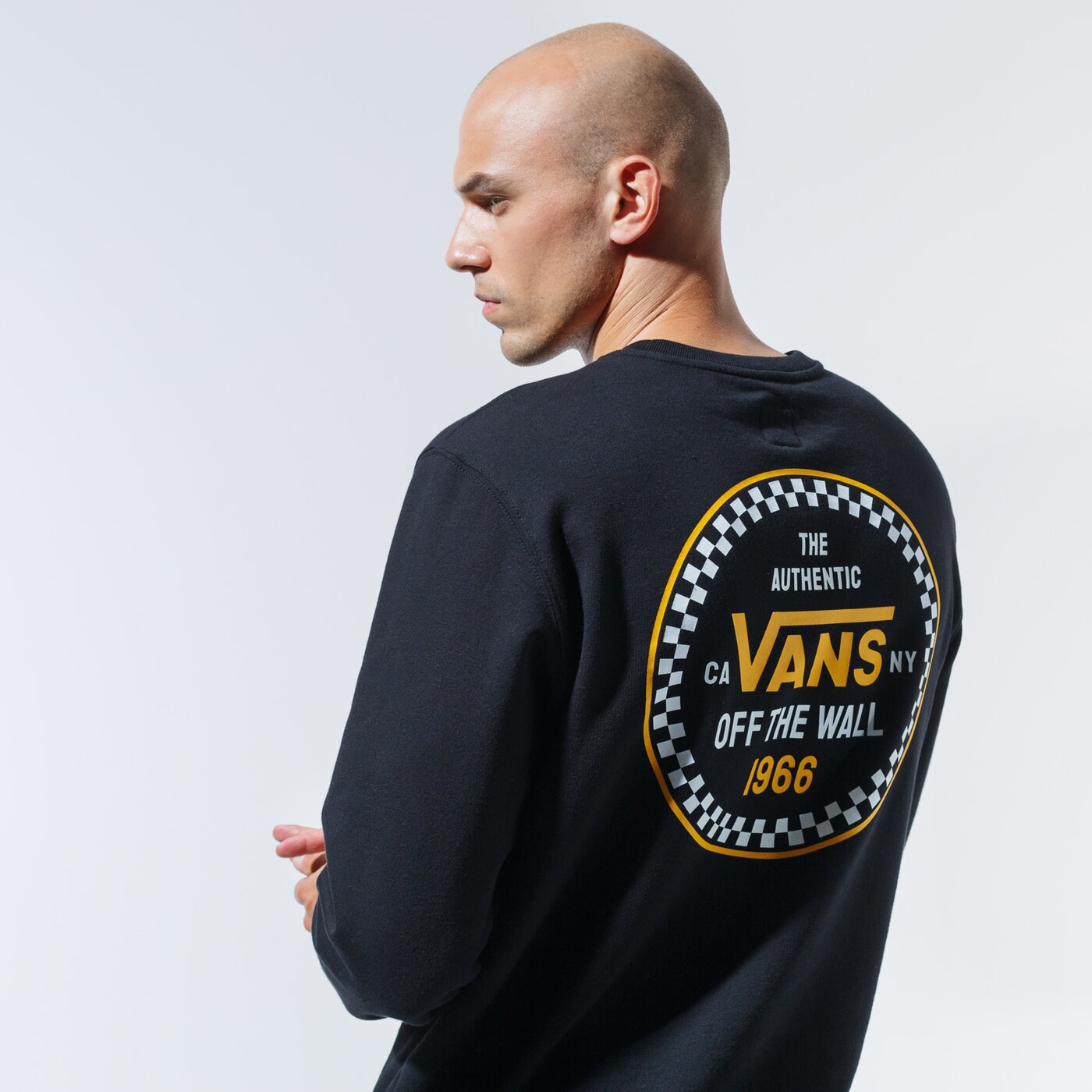 Мъжки суичър VANS СУИТЧЪР CHECKER 66 CREW vn0a4rqyblk1 цвят черен