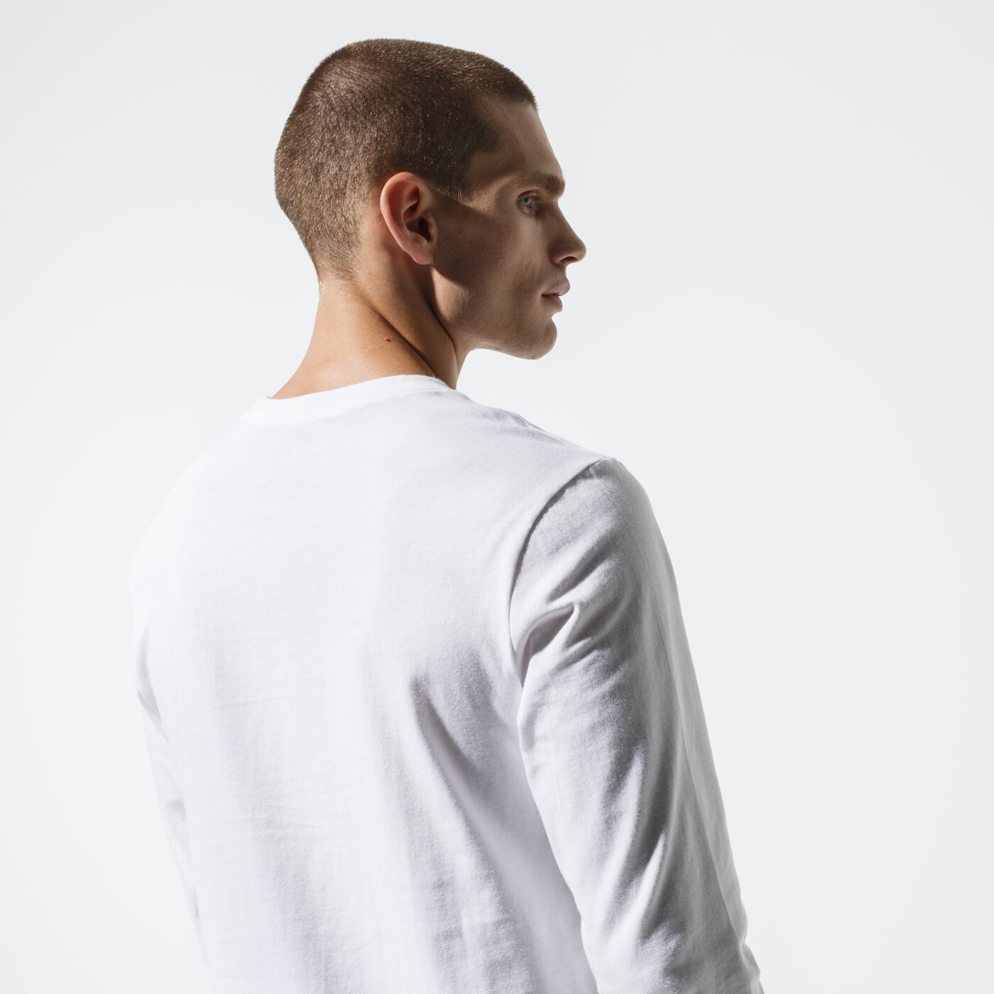 Мъжка тениска NIKE ТЕНИСКА LS M NSW CLUB TEE - LS ar5193-100 цвят бял