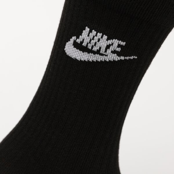 Дамски чорапи NIKE 3-PACK EVERYDAY ESSENTIAL SOCKS  dx5025-010 цвят черен