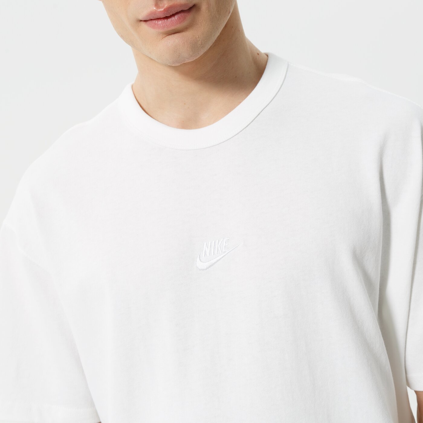 Мъжка тениска NIKE ТЕНИСКА M NSW PREM ESSNTL SUST TEE do7392-100 цвят бял