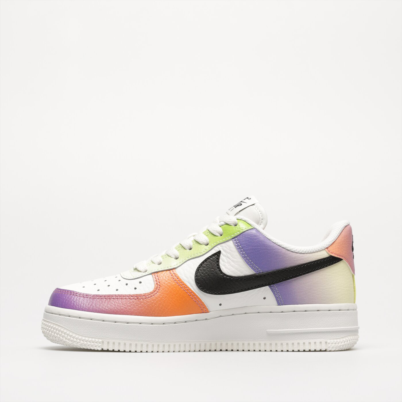 Дамски маратонки NIKE WMNS AIR FORCE 1 LO '07 fd0801-100 цвят многоцветен