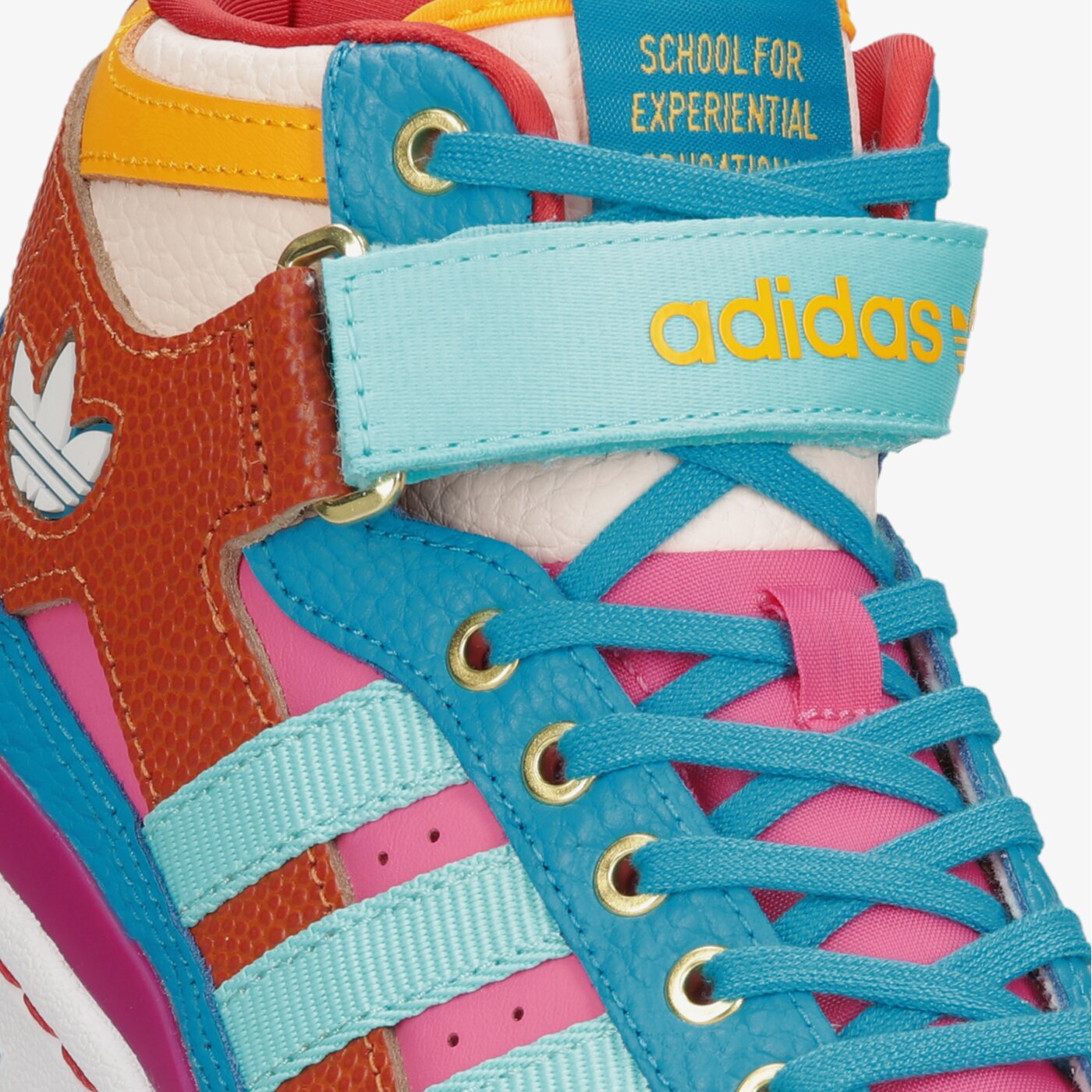 Дамски маратонки ADIDAS FORUM MID W gv7673 цвят многоцветен