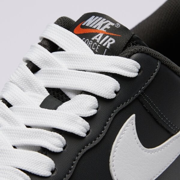 Мъжки маратонки NIKE AIR FORCE 1 '07 LV8 ii7630-001 цвят черен