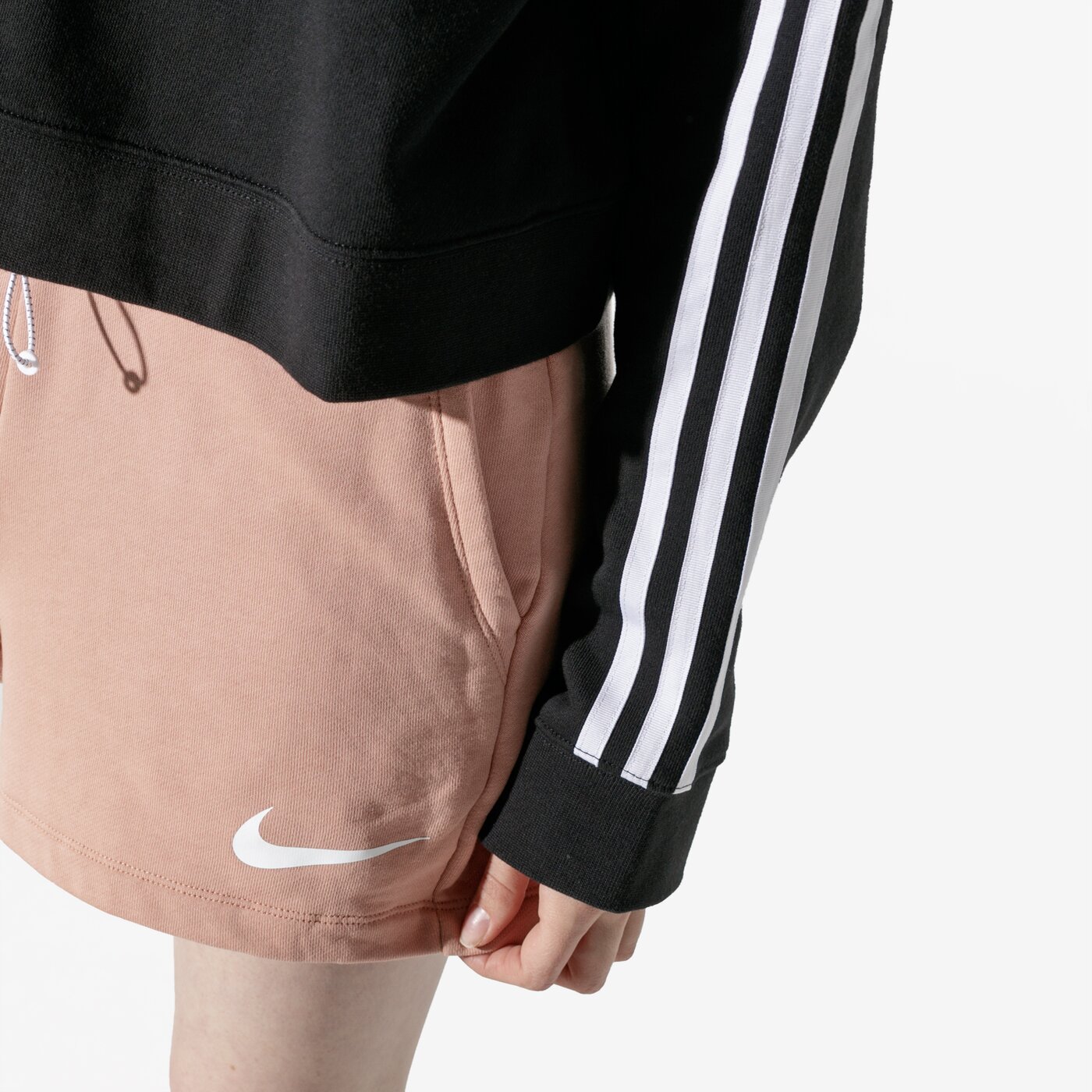 Дамски къси панталони NIKE ШОРТИ W NSW SWSH SHORT FT bq7962-605 цвят розов