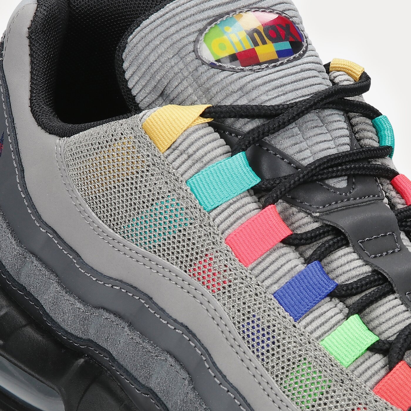 Мъжки маратонки NIKE AIR MAX 95 SE cw6575-001 цвят сив