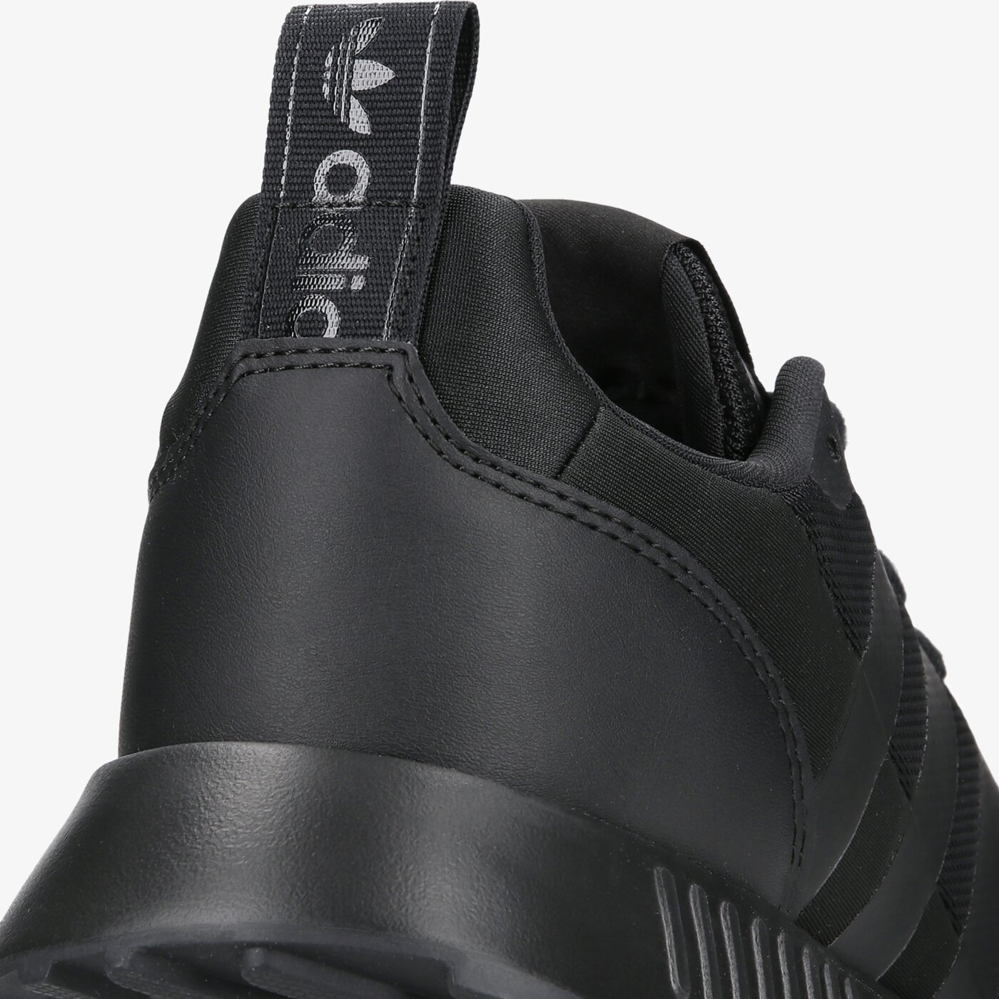 Мъжки маратонки ADIDAS MULTIX fz3438 цвят черен