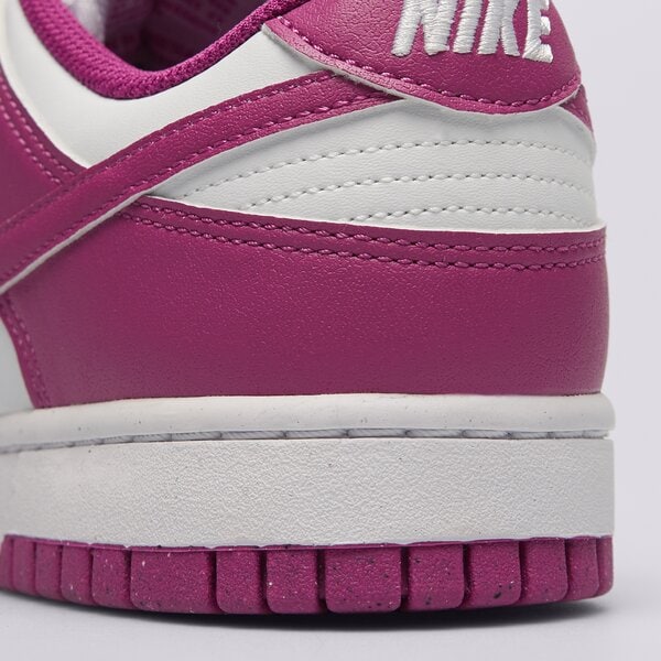 Дамски маратонки NIKE DUNK LOW dd1873-110 цвят бял