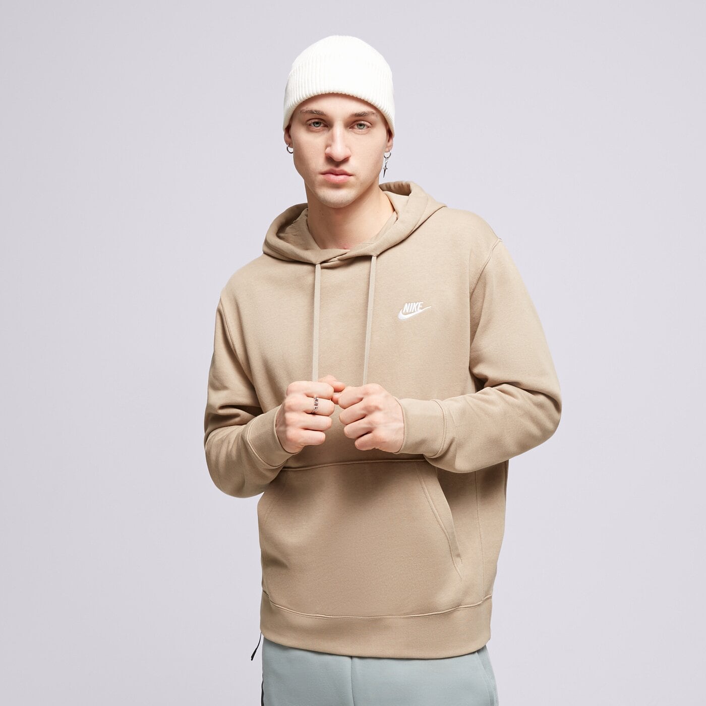 Мъжки суичър NIKE СУИТЧЪР С КАЧУЛКА NIKE SPORTSWEAR CLUB FLEECE bv2654-247 цвят бежов