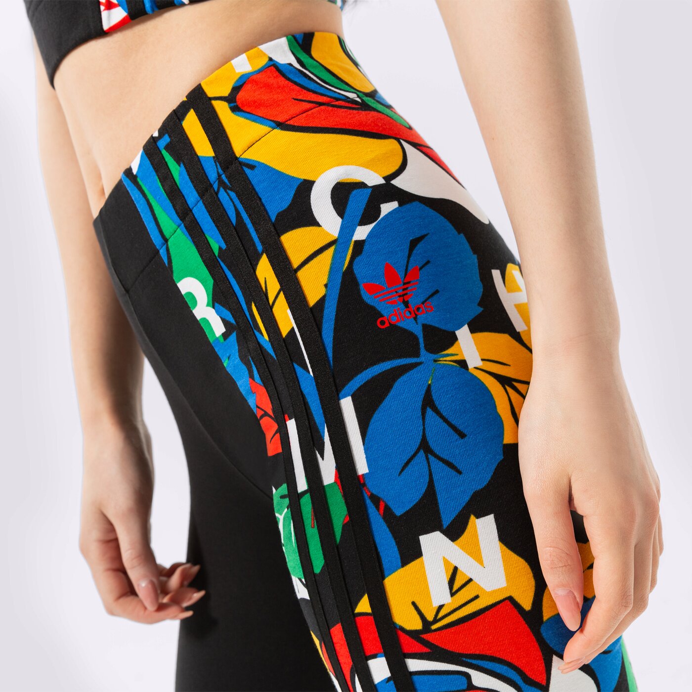 Дамски къси панталони ADIDAS ШОРТИ КЛИН hc4472 цвят черен