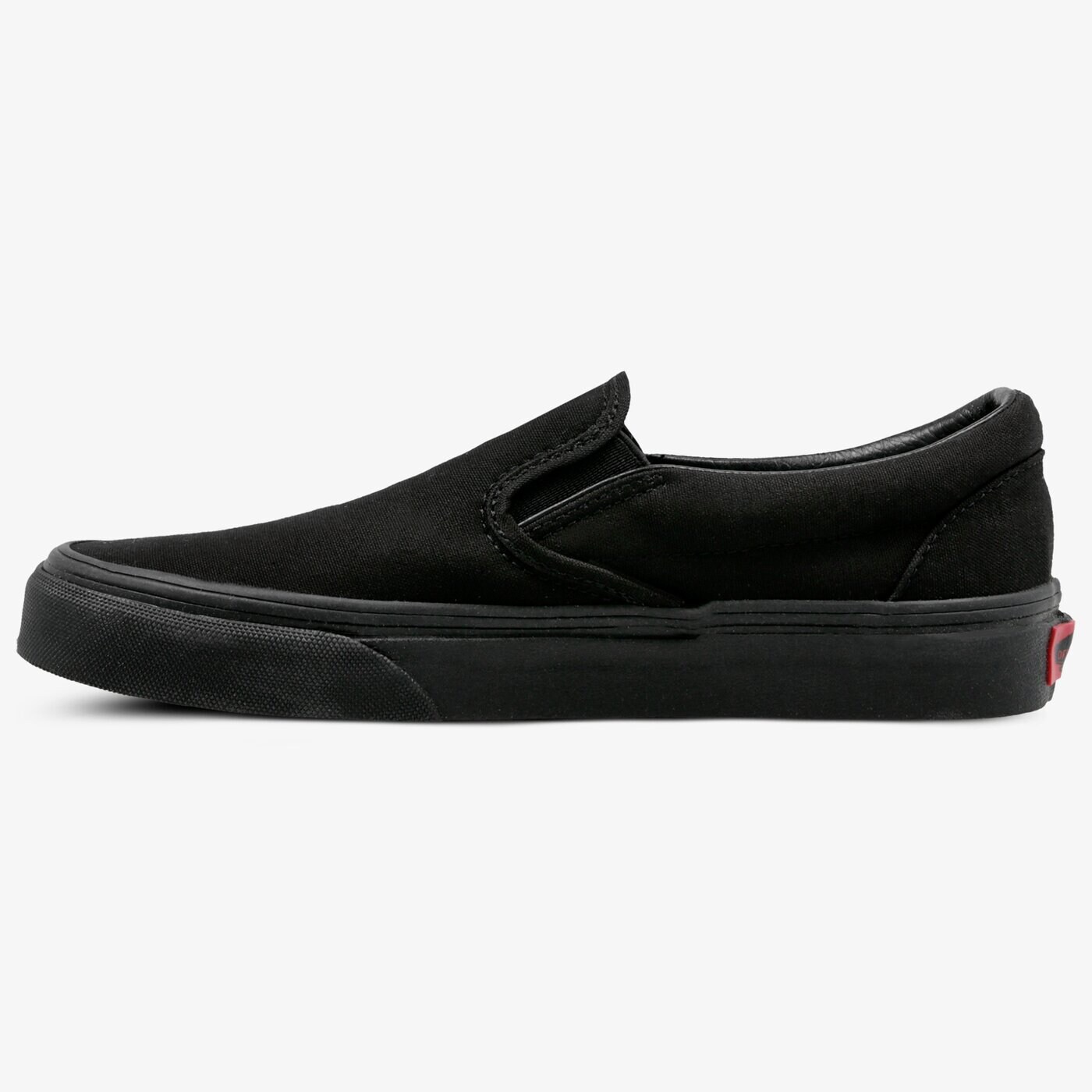 Дамски маратонки VANS CLASSIC SLIP-ON  vn000eyebka1 цвят черен