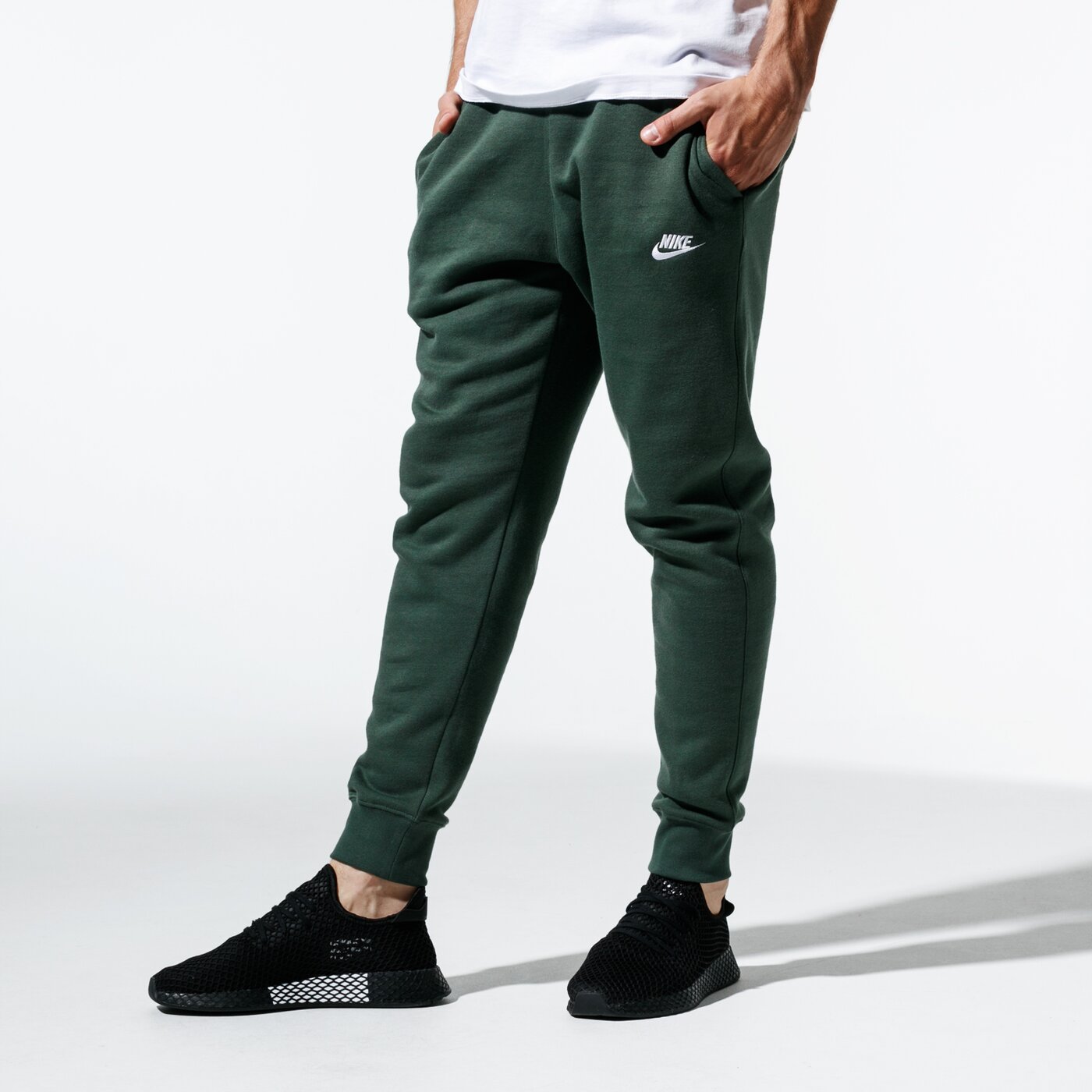 Мъжки панталони NIKE ПАНТАЛОНИ SPORTSWEAR CLUB FLEECE bv2671-370 цвят каки