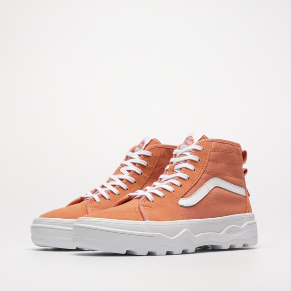 Дамски маратонки VANS UA SENTRY SK8-HI WC vn0a4bvwbm51 цвят оранжев