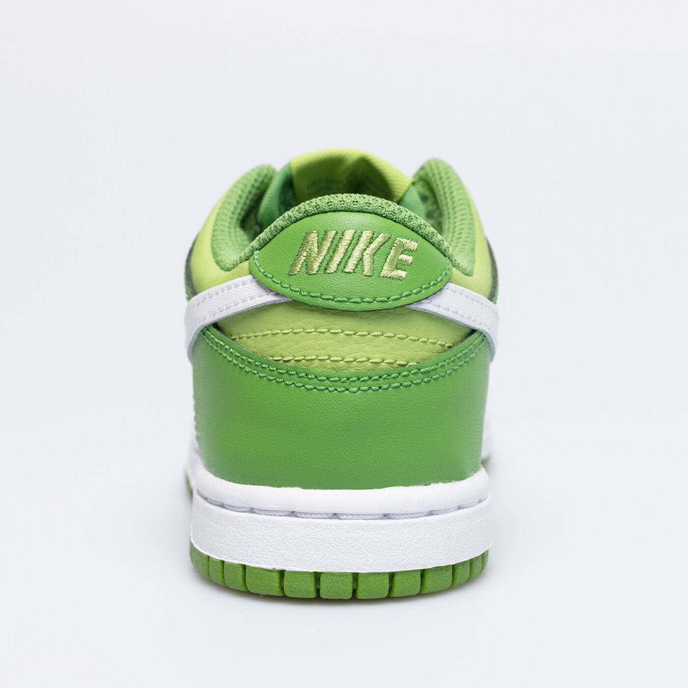 Детски маратонки NIKE DUNK LOW dh9756-301 цвят зелен