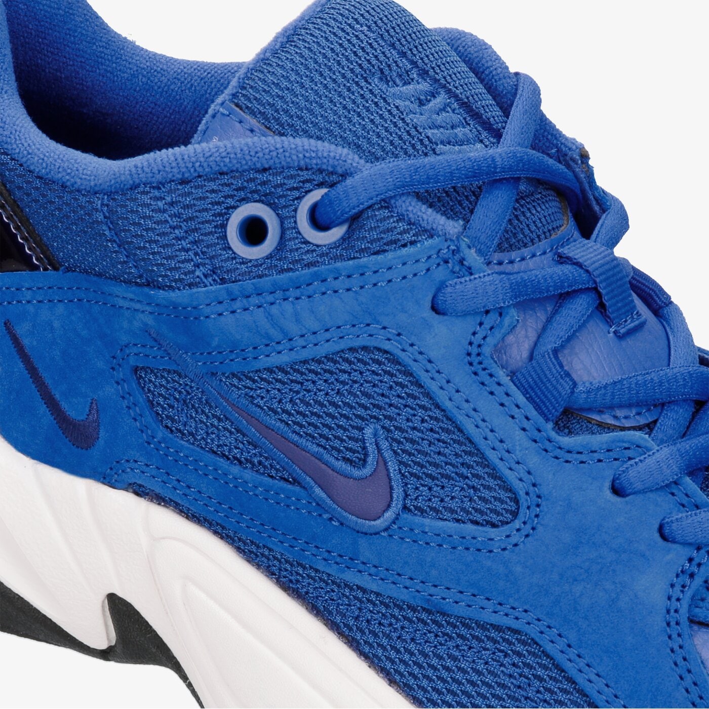 Дамски маратонки NIKE W M2K TEKNO  av7030-400 цвят тъмносин