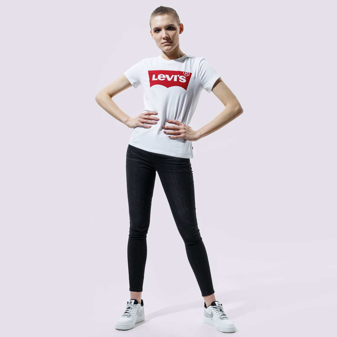 Дамска тениска LEVI'S ТЕНИСКА THE PERFECT TEE 17369-0053 цвят бял