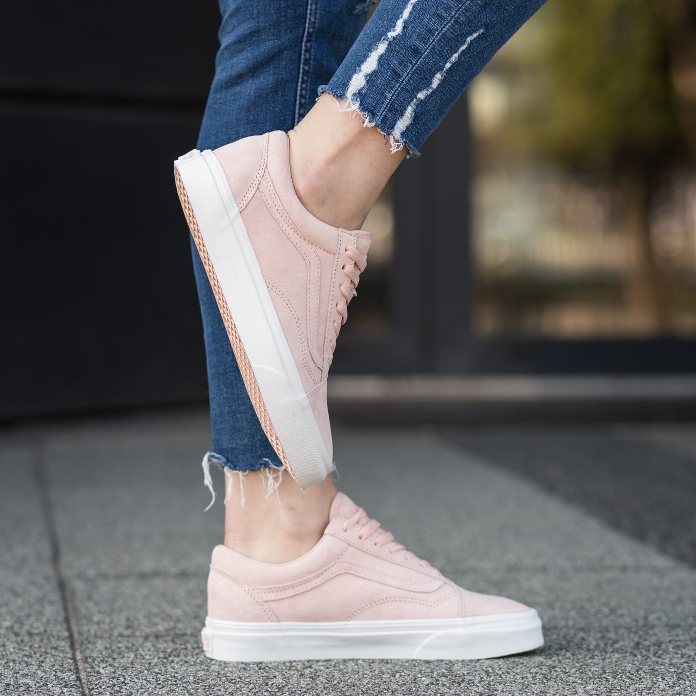 Дамски маратонки VANS UA OLD SKOOL vn0a38g1nzm цвят розов