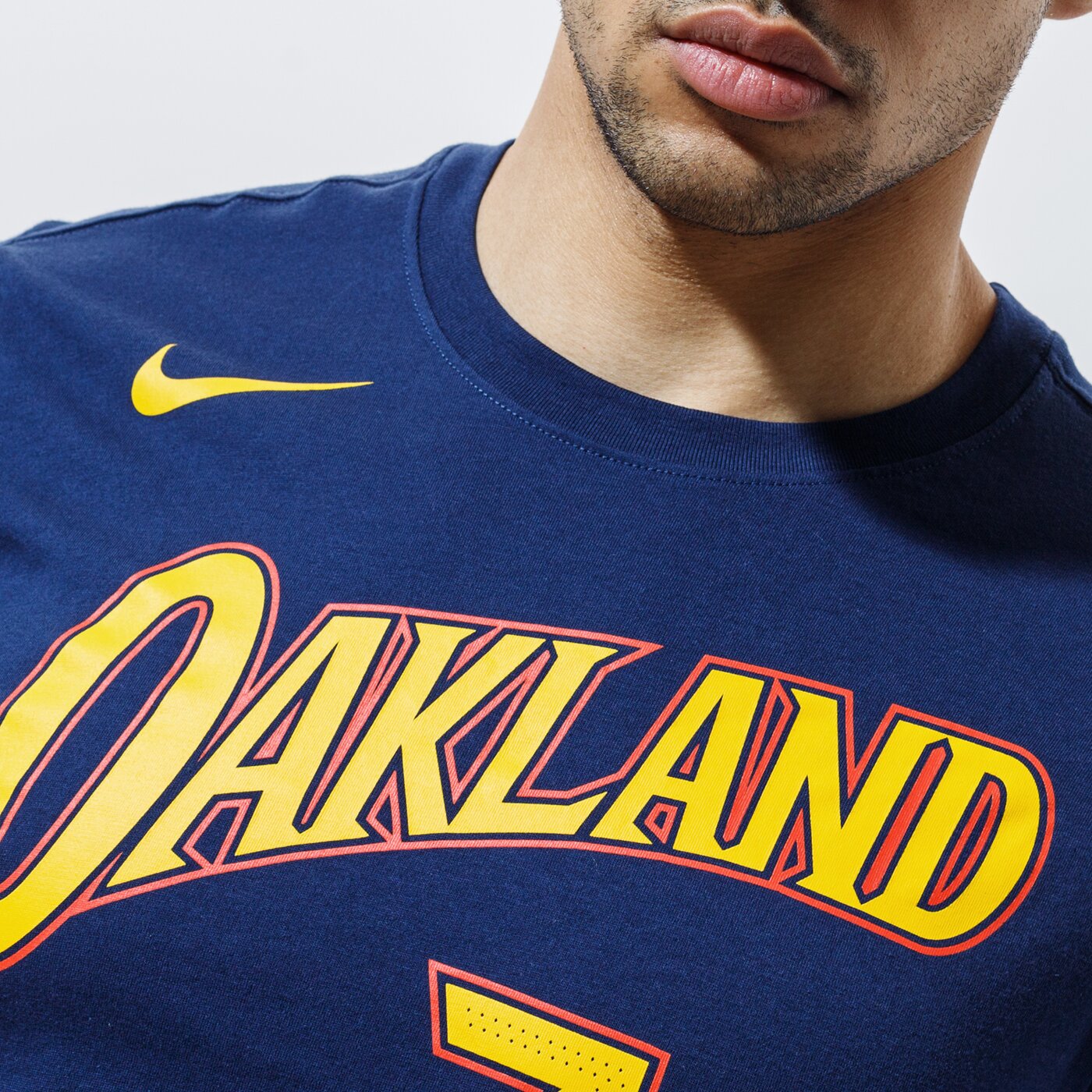 Мъжка тениска NIKE ТЕНИСКА GSW M NK TEE ES CE NN NBA ct9425-419 цвят тъмносин