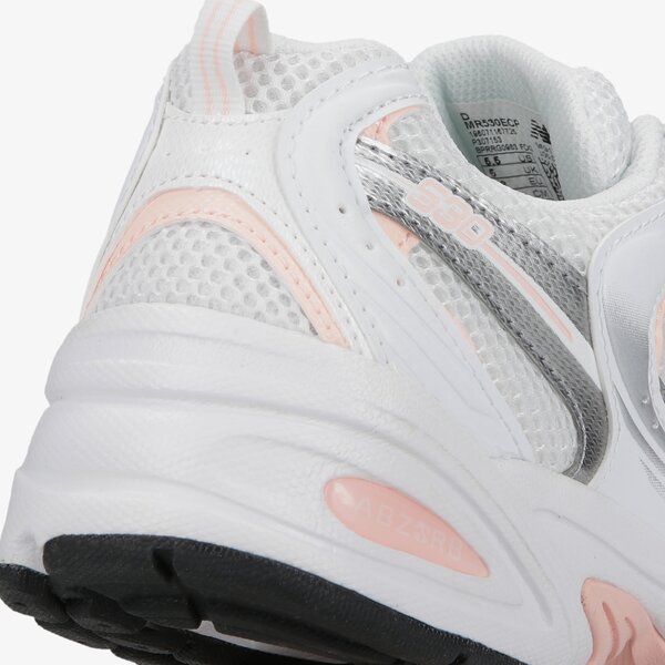 Дамски маратонки NEW BALANCE 530  mr530ecp цвят бял