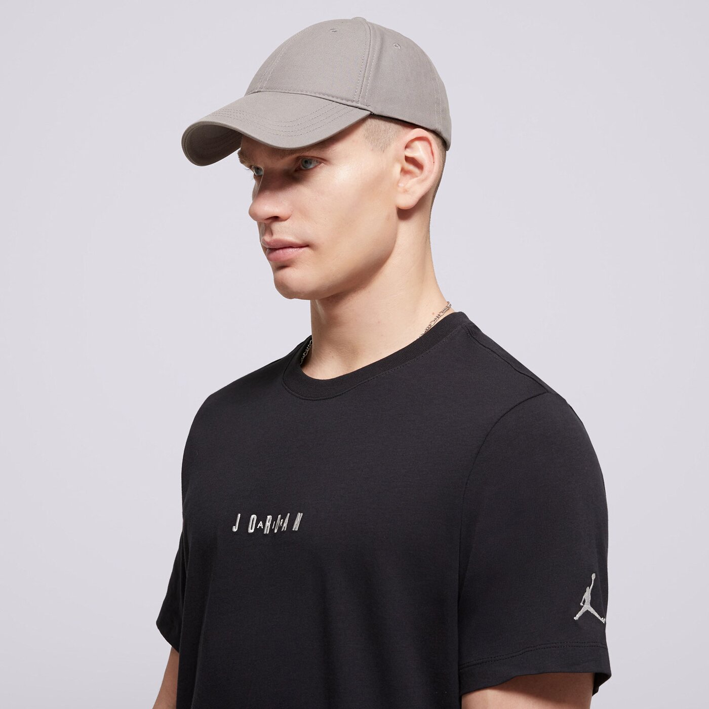 Мъжка тениска ТЕНИСКА M JORDAN EMB JORDAN AIR CREW dm3182-010 цвят черен