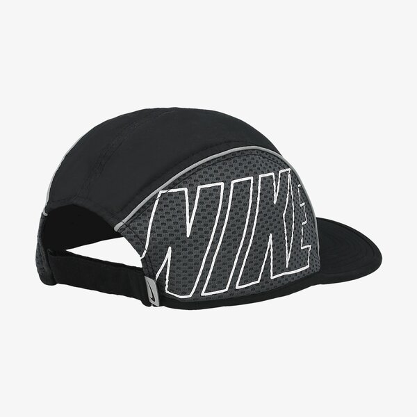 Дамска шапка с козирка NIKE ШАПКА W NK AROBILL CAP RUN AW84 848376-010 цвят черен