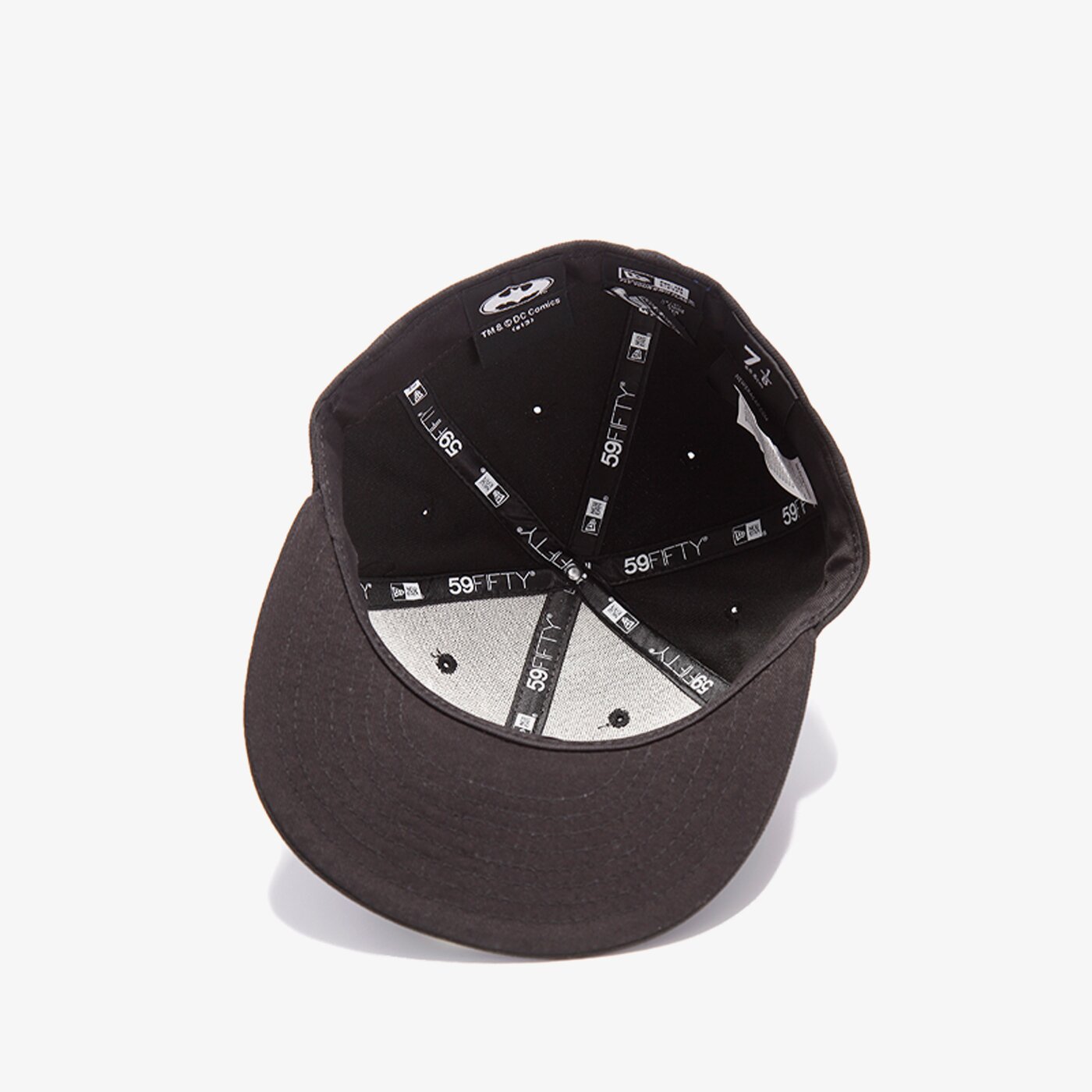 Дамска шапка с козирка NEW ERA ШАПКА CHARACTER BAS BATMAN 10862338 цвят черен