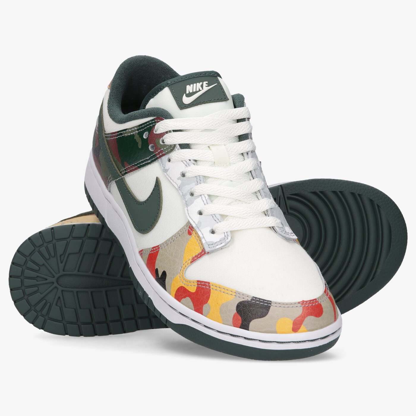 Мъжки маратонки NIKE DUNK LOW SE dh0957-100 цвят зелен