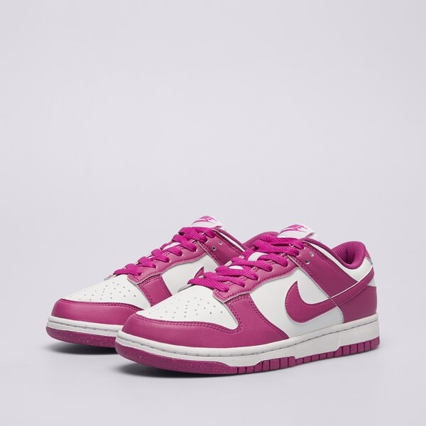 Дамски маратонки NIKE DUNK LOW dd1873-110 цвят бял