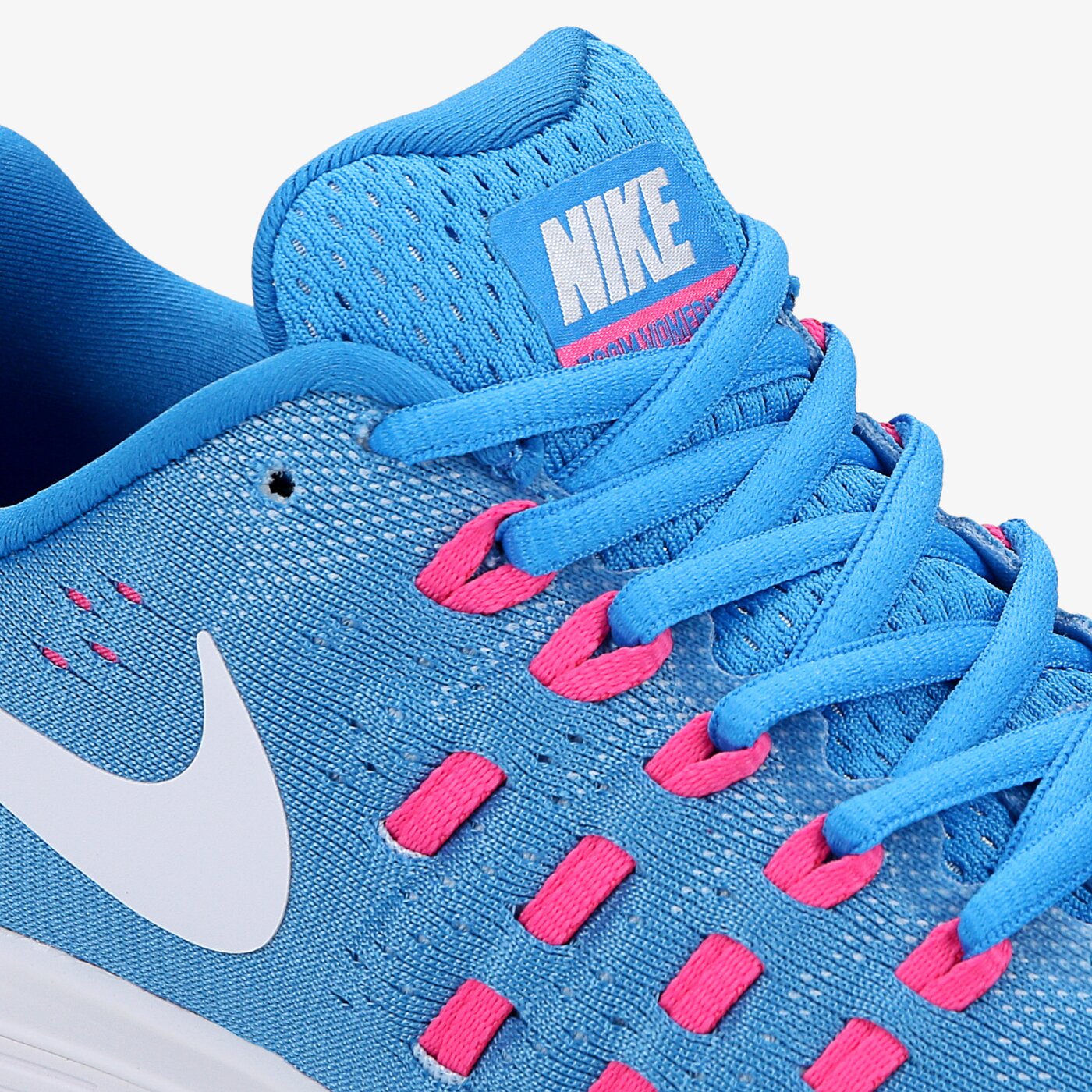 Дамски маратонки NIKE WMNS AIR ZOOM VOMERO 11 818100-401 цвят син