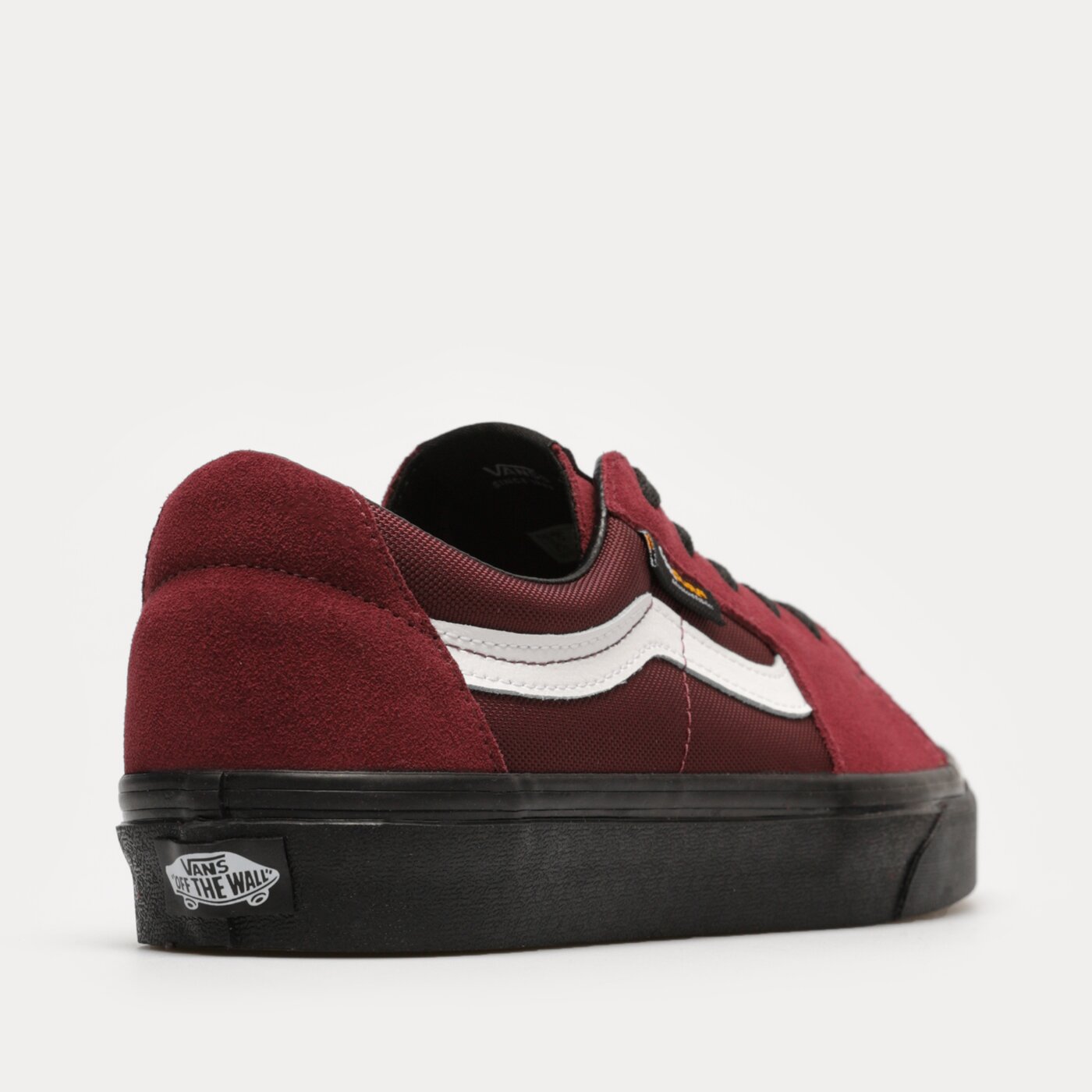 Мъжки маратонки VANS UA SK8-LOW vn0a5kxd5u81 цвят бордо