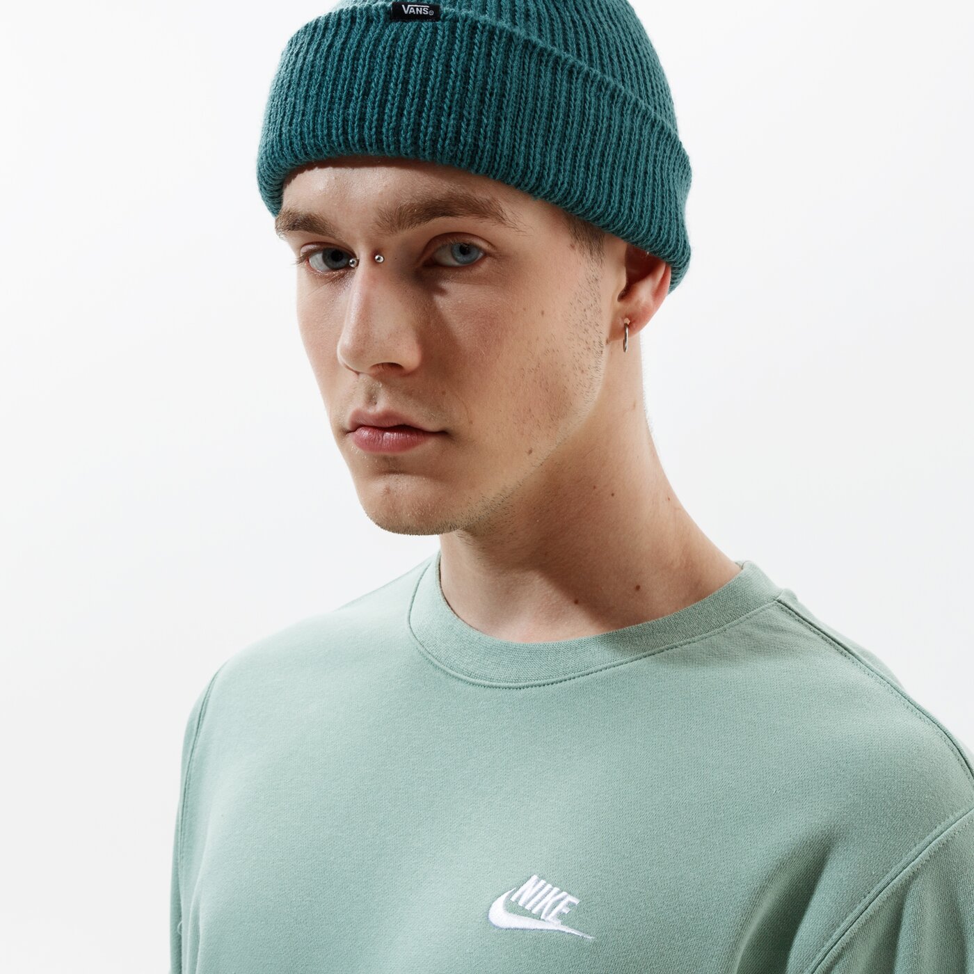 Мъжки суичър NIKE СУИТЧЪР SPORTSWEAR CLUB bv2666-006 цвят зелен