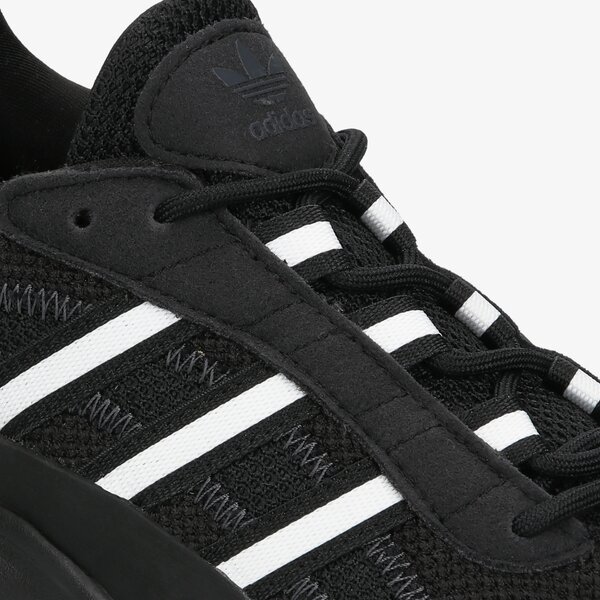 Мъжки маратонки ADIDAS HAIWEE eg9575 цвят черен