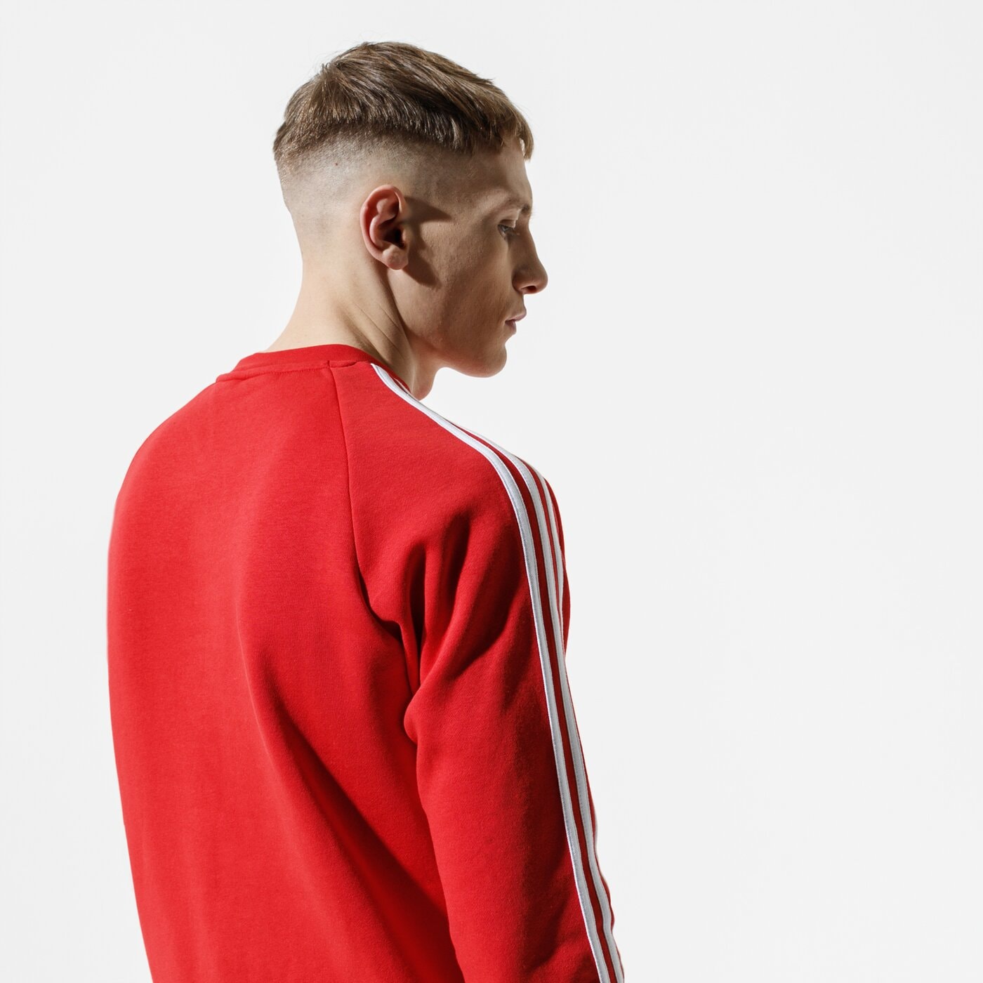 Мъжки суичър ADIDAS СУИТЧЪР 3-STRIPES CREW fm3761 цвят червен