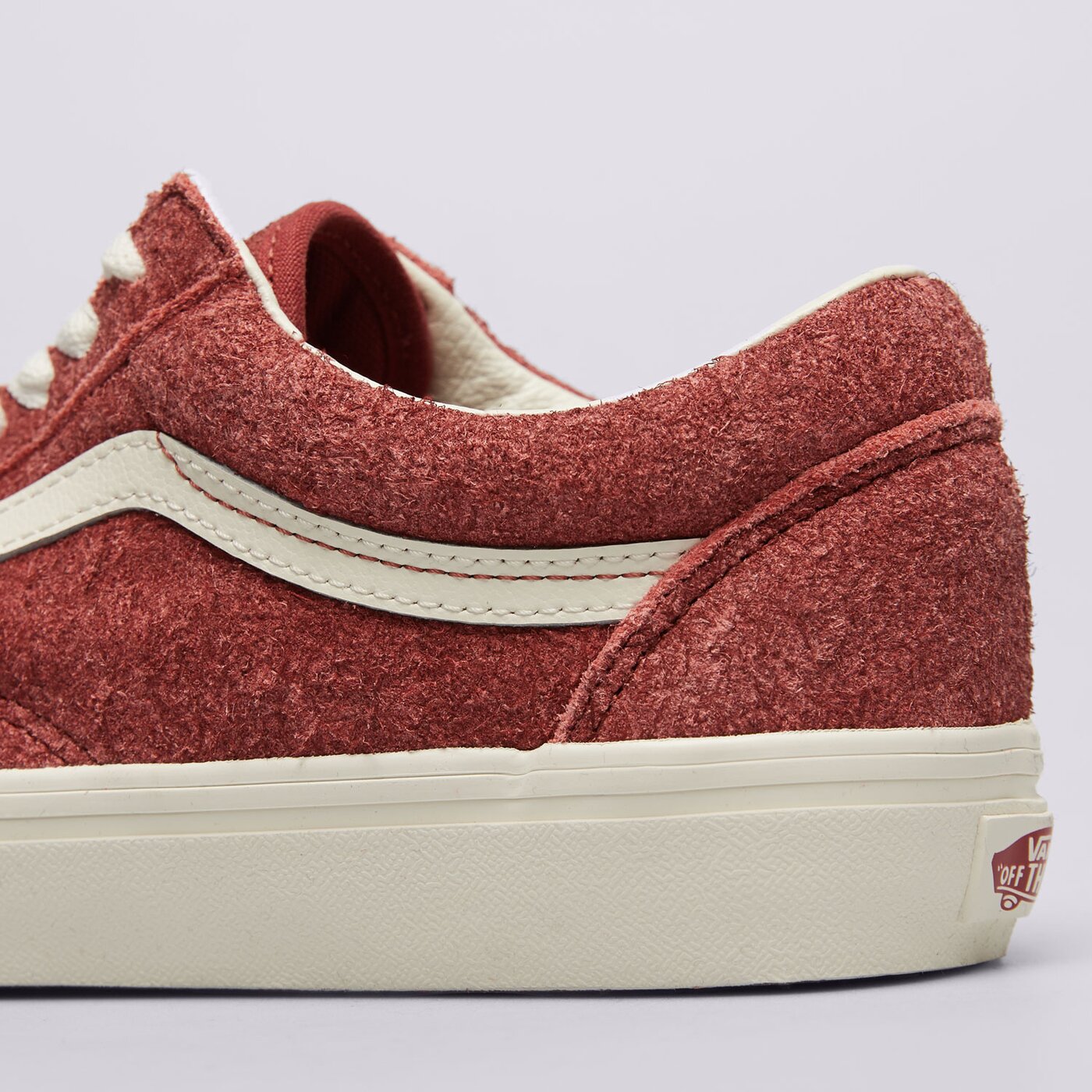 Дамски маратонки VANS OLD SKOOL  vn000d6wcrl1 цвят бордо