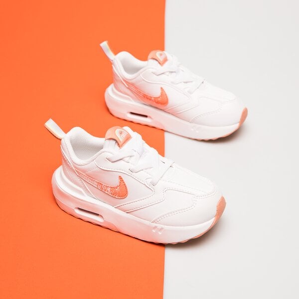 Детски маратонки NIKE AIR MAX DAWN SE (TD) dm0959-100 цвят бял