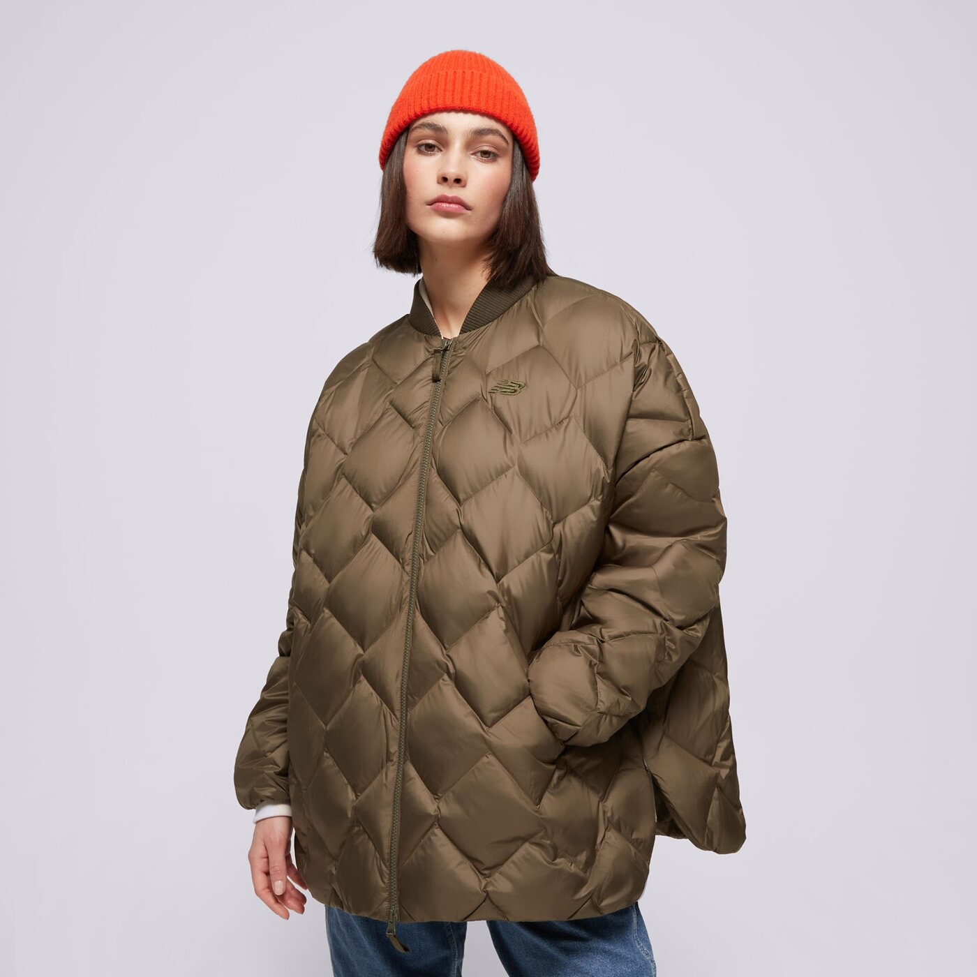 Дамско зимно яке NEW BALANCE ЯКЕ PINNACLE BOMBER FRENCH wj43503dmo цвят каки