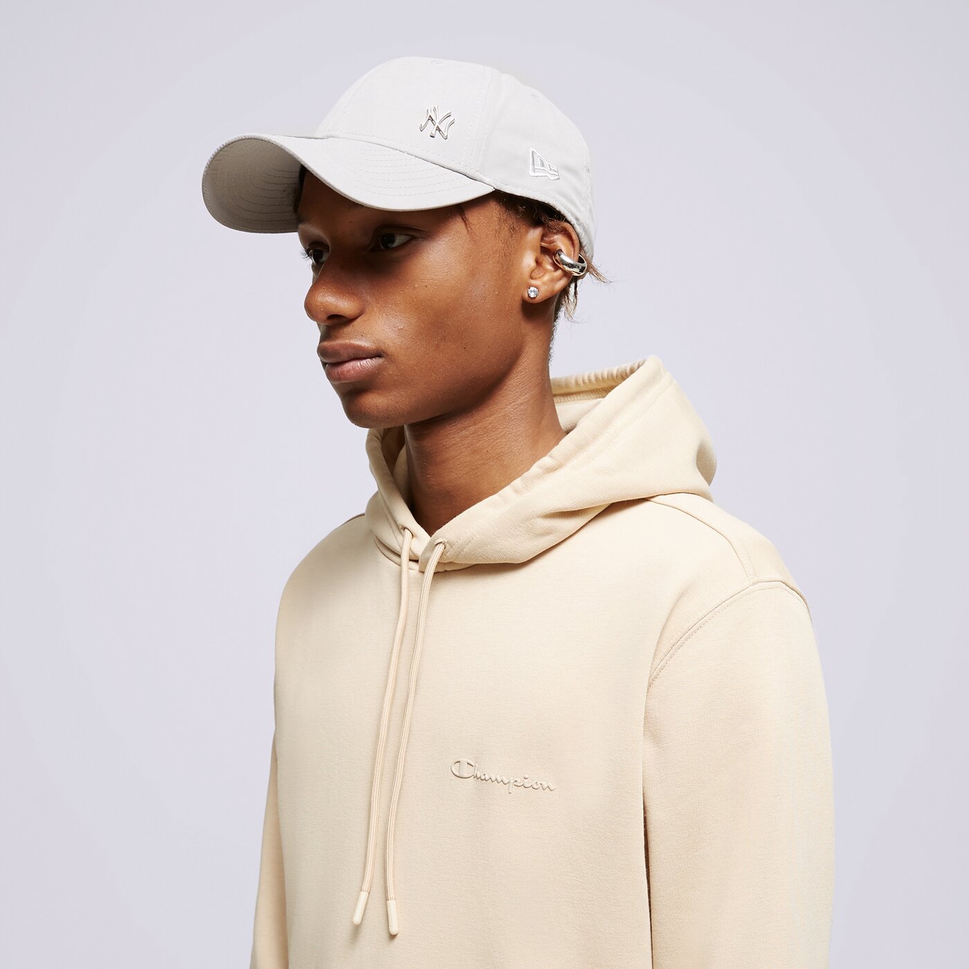 Мъжки суичър CHAMPION СУИТЧЪР С КАЧУЛКА HOODED SWEATSHIRT 218535ms073 цвят бежов