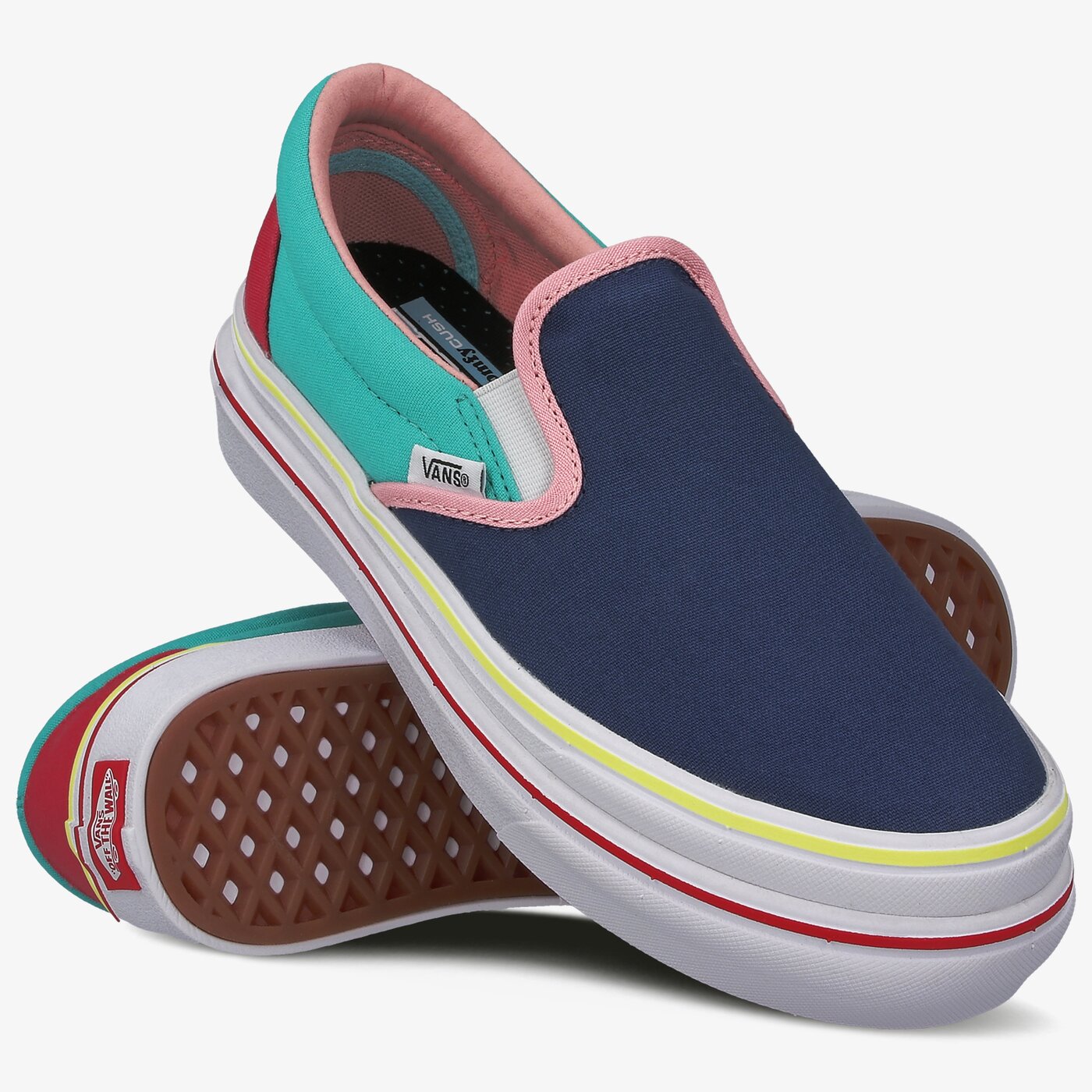 Дамски маратонки VANS UA SUPER COMFYCUSH SLIP-ON vn0a4u1fxt61 цвят многоцветен