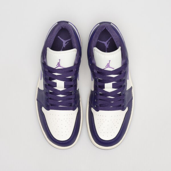 Дамски маратонки WMNS AIR JORDAN 1 LOW dc0774-502 цвят виолетов