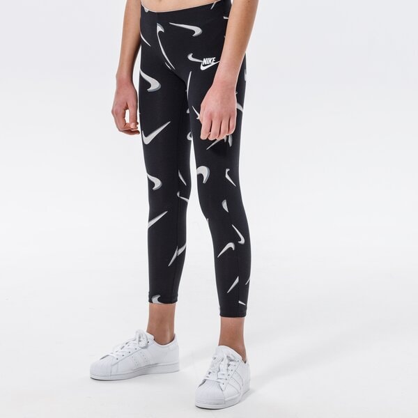 Детски панталони NIKE КЛИН SPORTSWEAR GIRL da1239-010 цвят черен