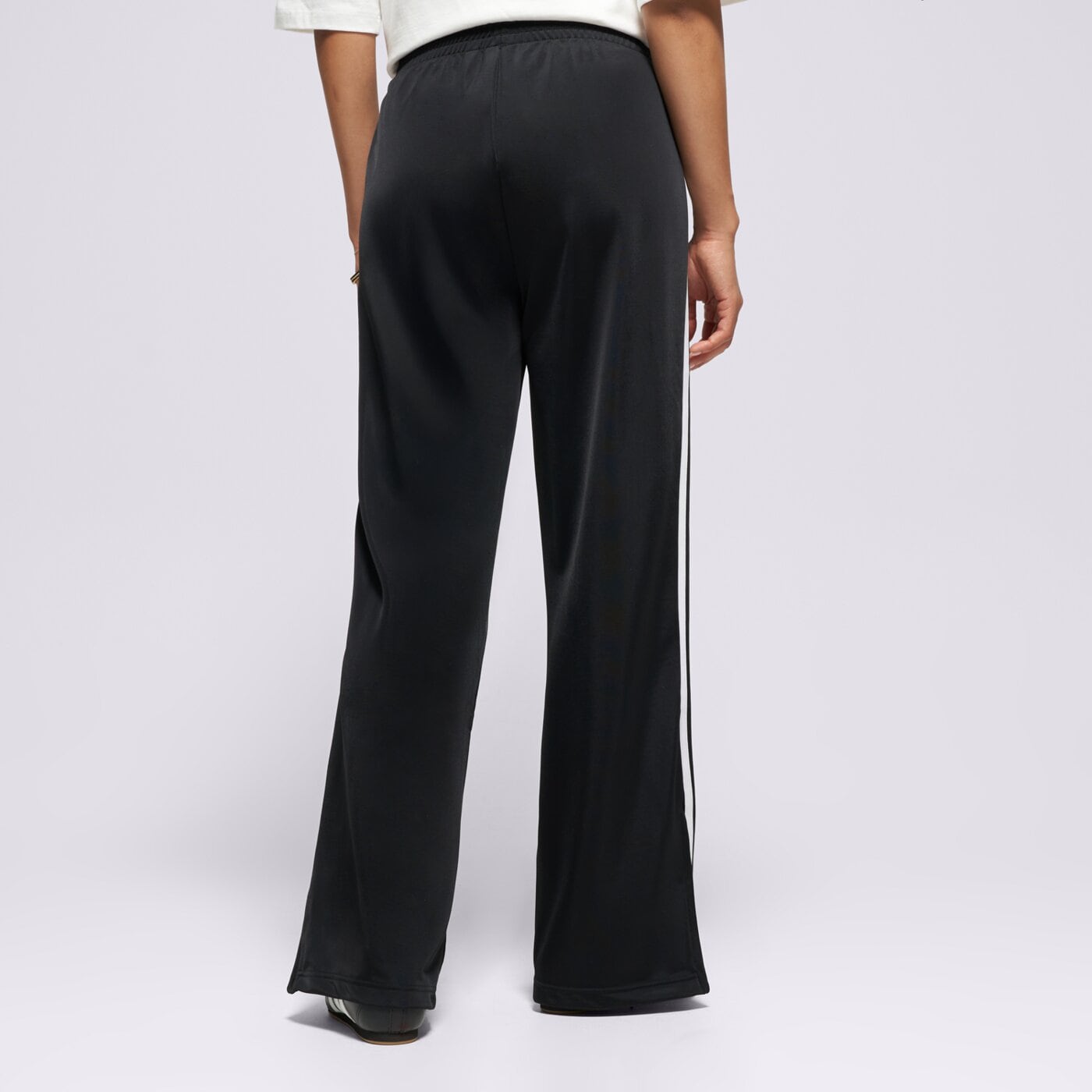 Дамски панталони ADIDAS ПАНТАЛОНИ FBIRD LOOSE TP jc8245 цвят черен