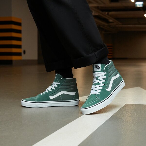 Мъжки маратонки VANS SK8 HI vn0a7q5nyqw1 цвят зелен