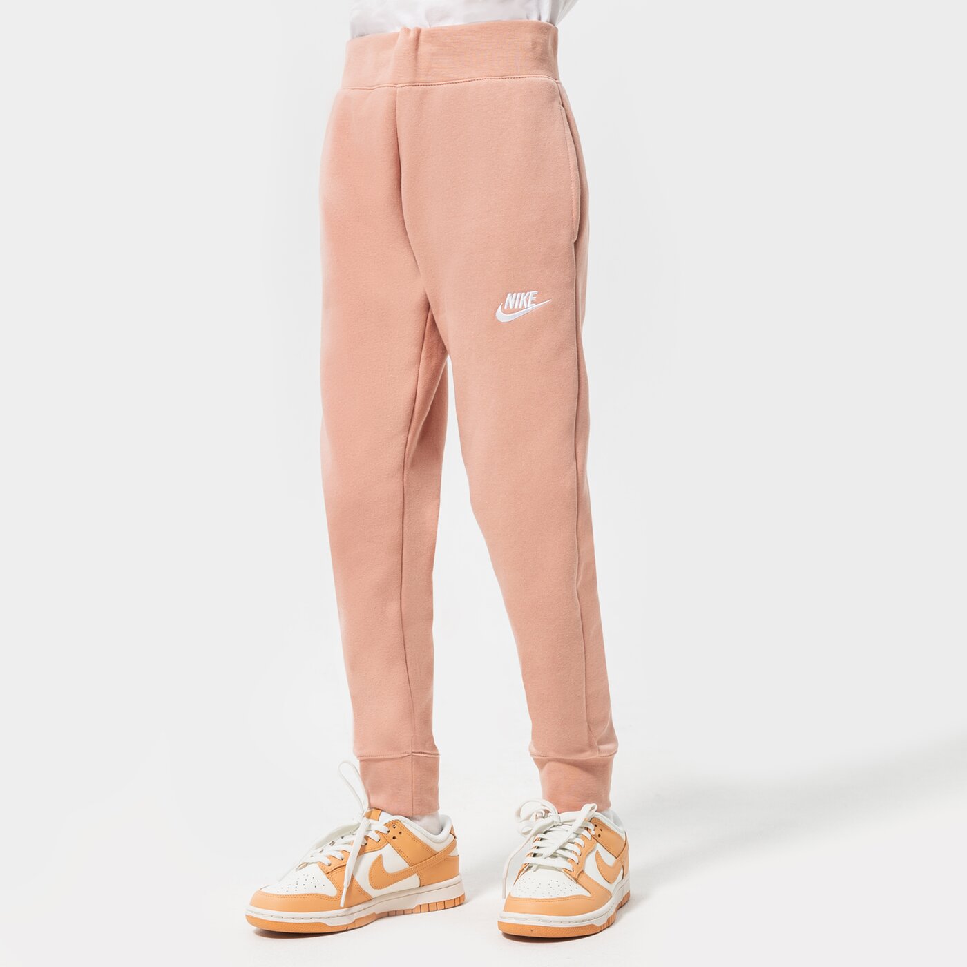 Детски панталони NIKE ПАНТАЛОНИ NIKE SPORTSWEAR CLUB FLEECE GIRL dc7207-609 цвят розов