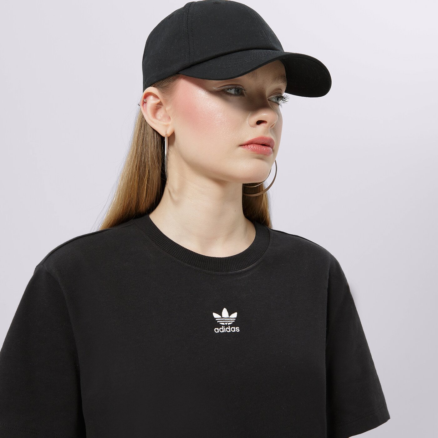 Дамска тениска ADIDAS ТЕНИСКА TEE REGULAR ic1826 цвят черен